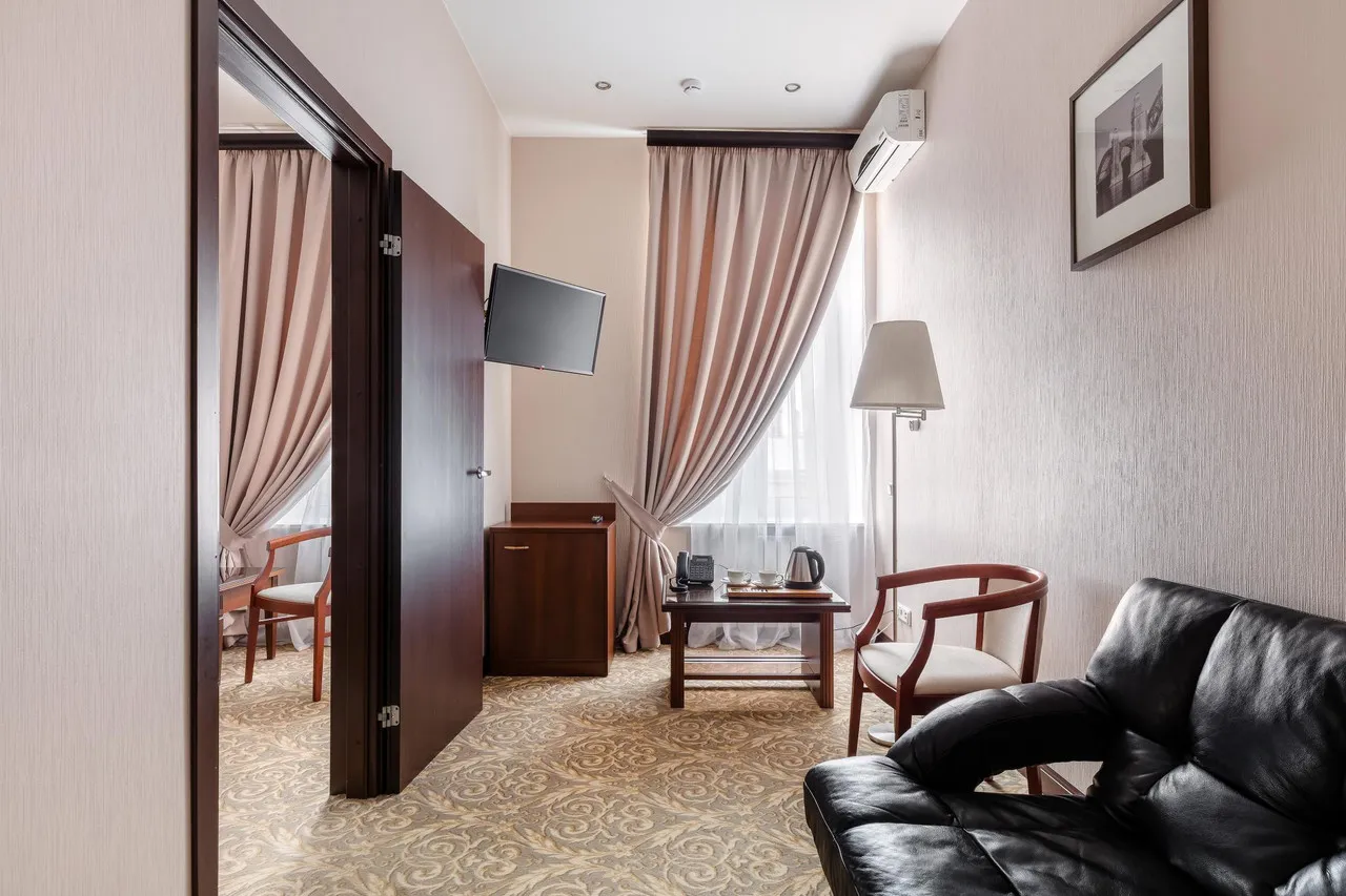 M-Hotel — rooms and atmosphere