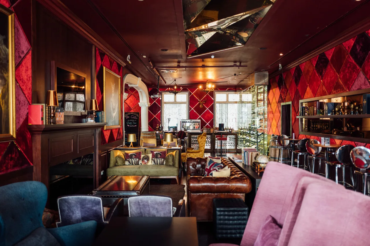 Macalister Mansion — rooms and atmosphere