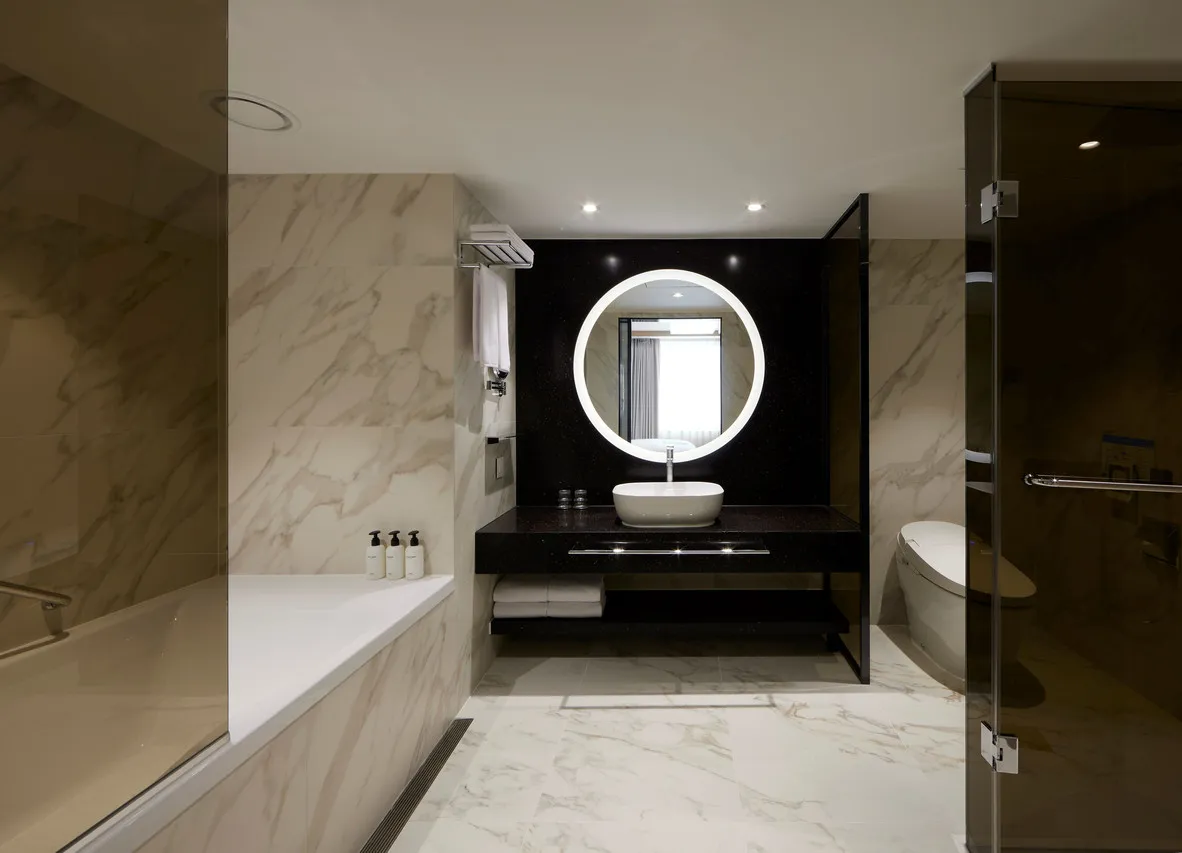 Maison Glad Jeju — rooms and atmosphere