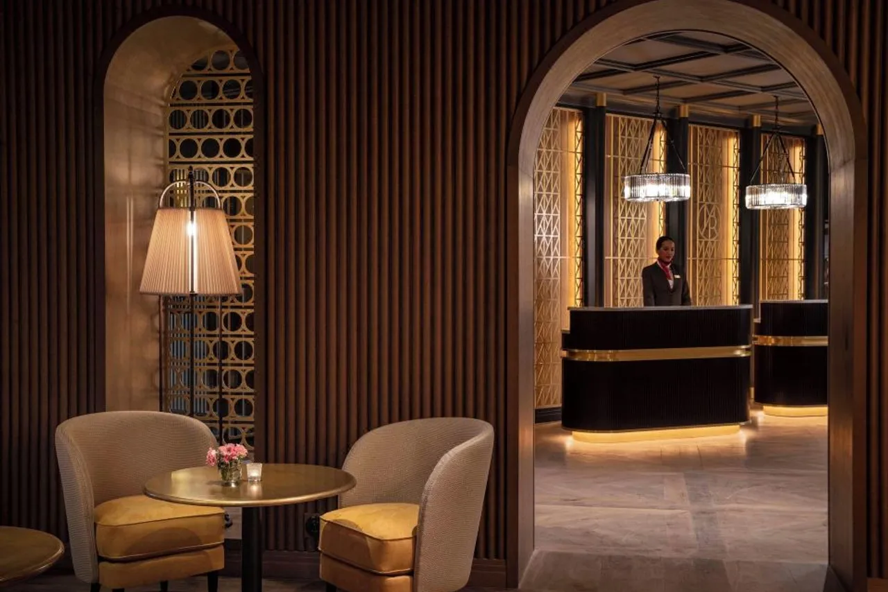 Maison Rouge Strasbourg Hotel & Spa, Autograph Collection — rooms and atmosphere