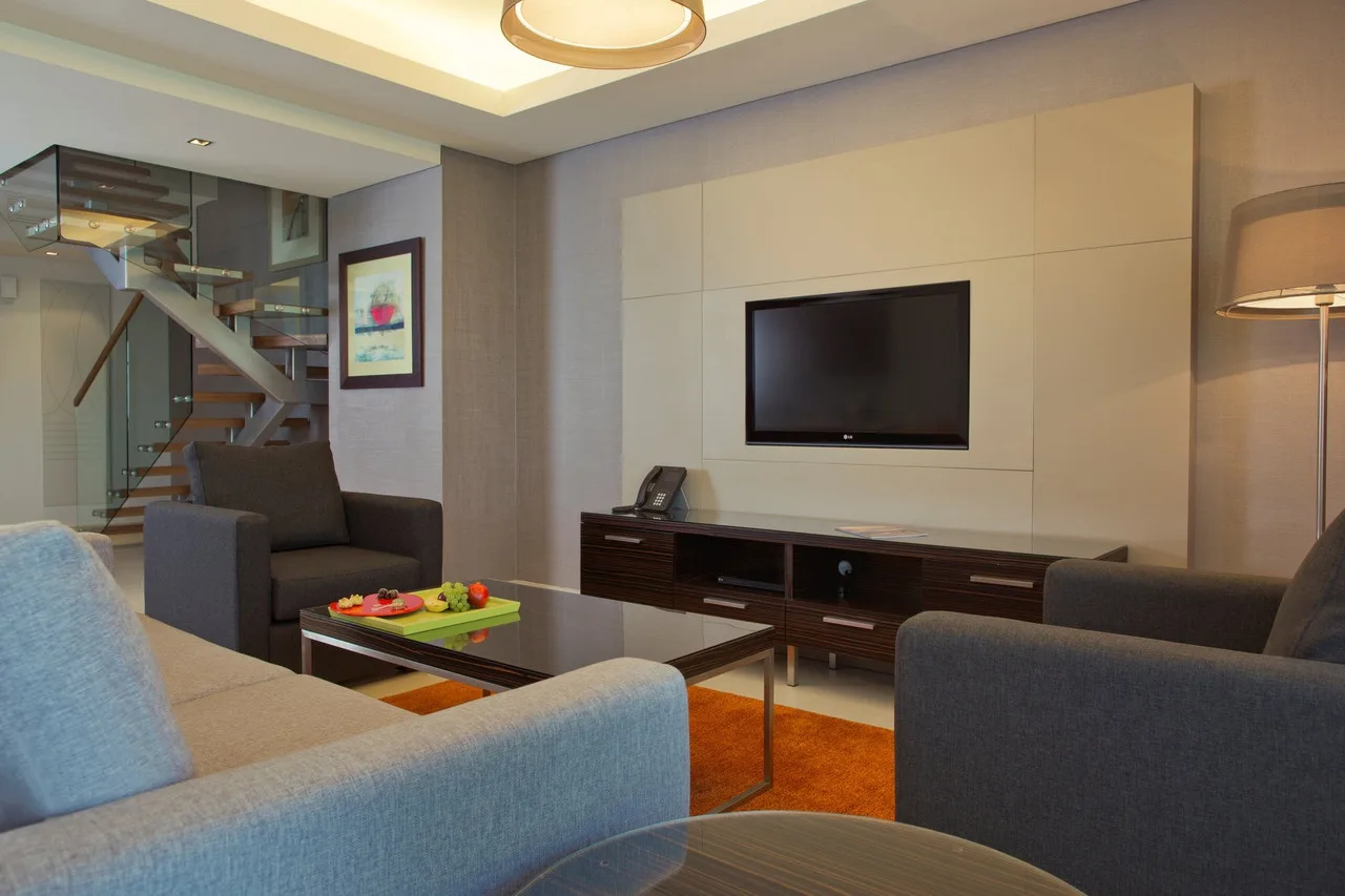 Majestic Arjaan by Rotana — ภาพห้องพักและบรรยากาศ