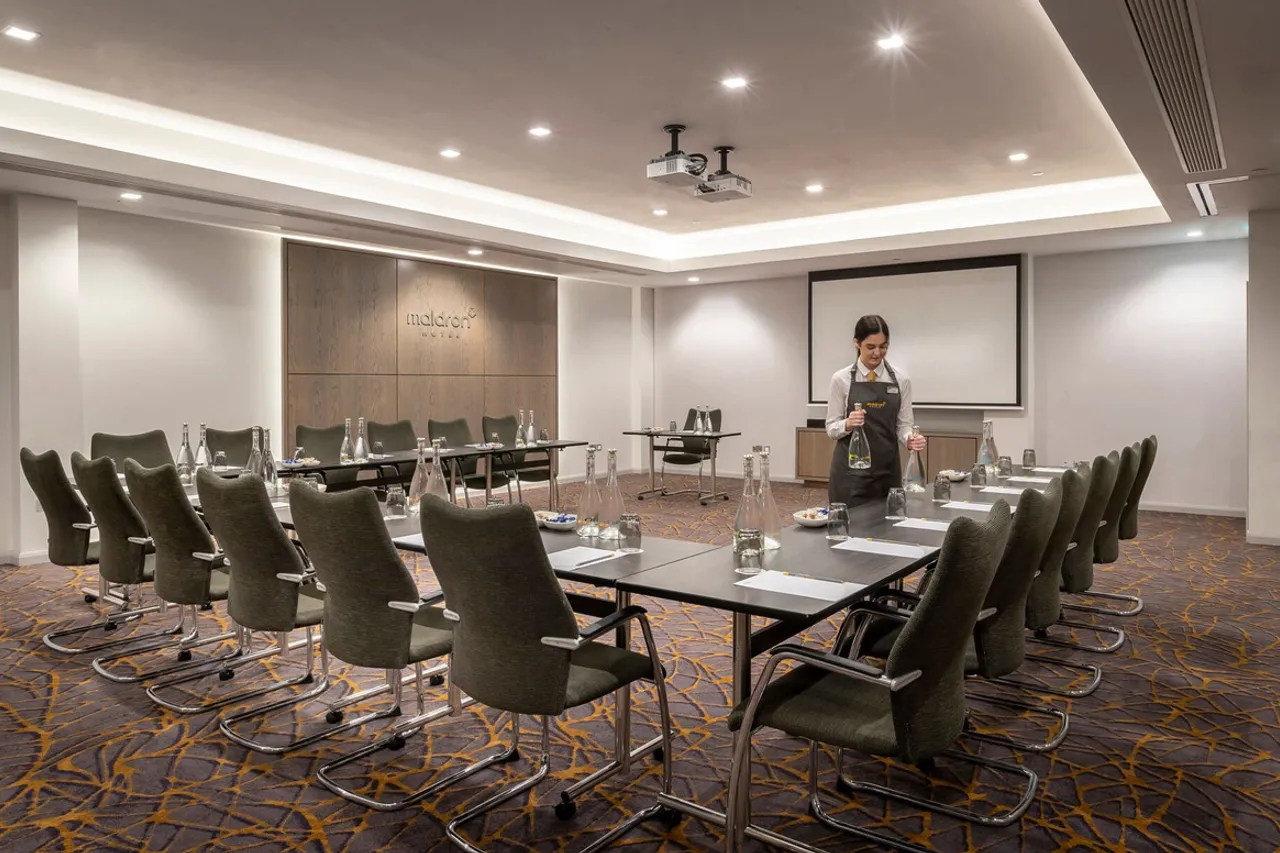 Maldron Hotel South Mall Cork City — ภาพห้องพักและบรรยากาศ