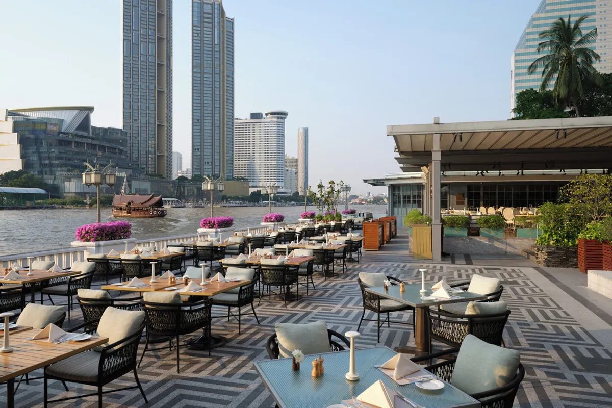 Mandarin Oriental Bangkok — rooms and atmosphere