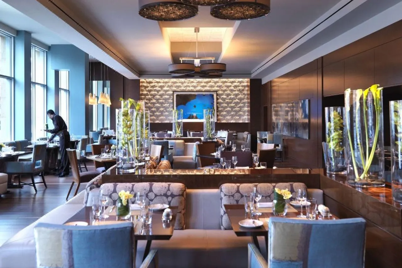 Mandarin Oriental, Boston — rooms and atmosphere