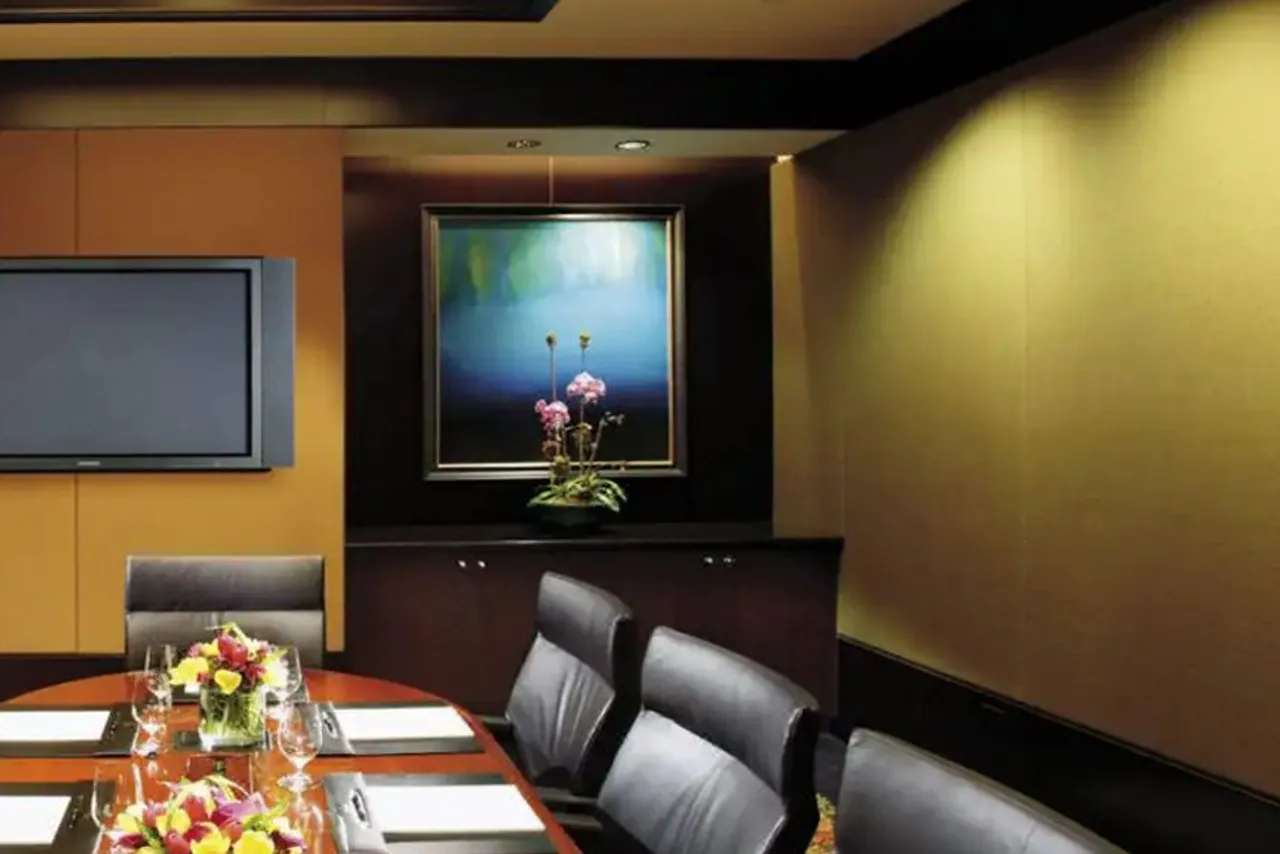 Mandarin Oriental, New York — rooms and atmosphere