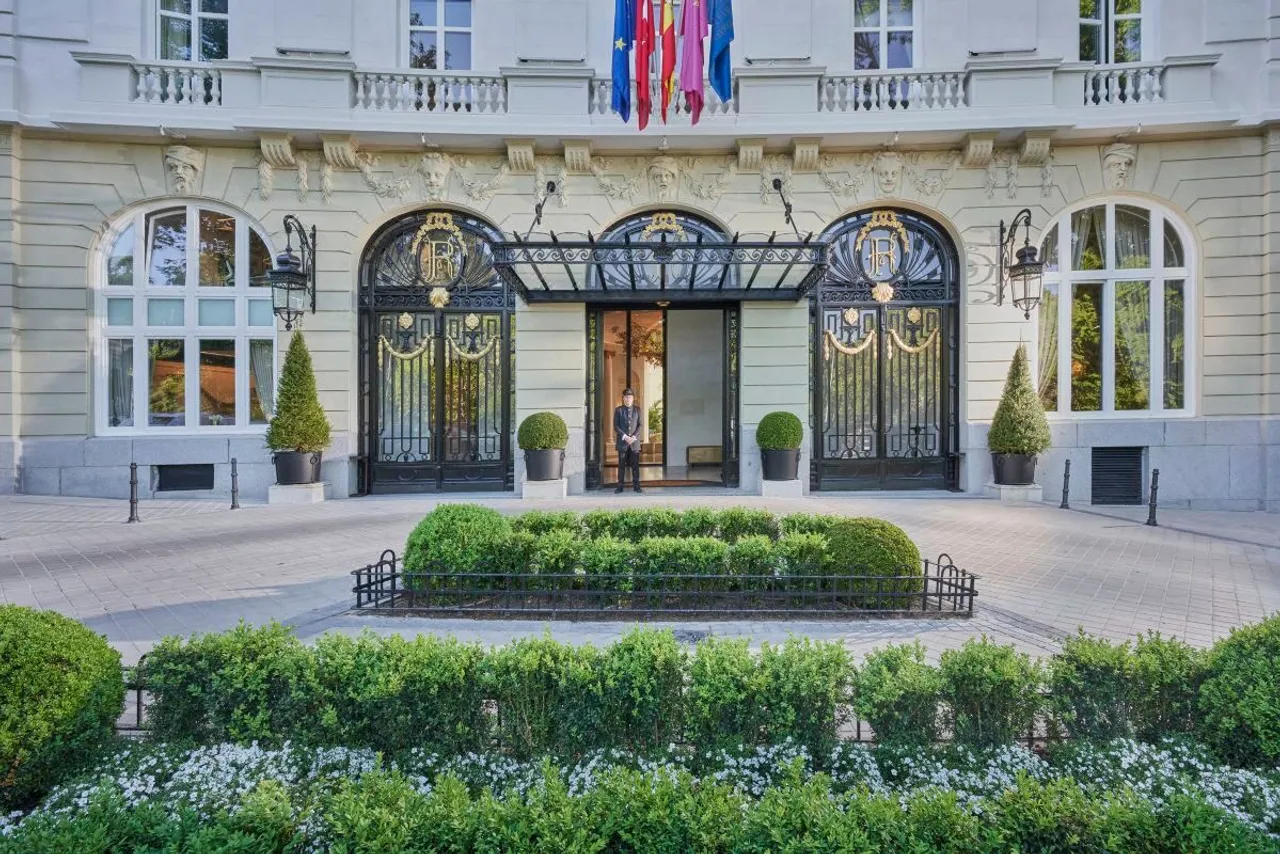 Mandarin Oriental Ritz, Madrid — rooms and atmosphere
