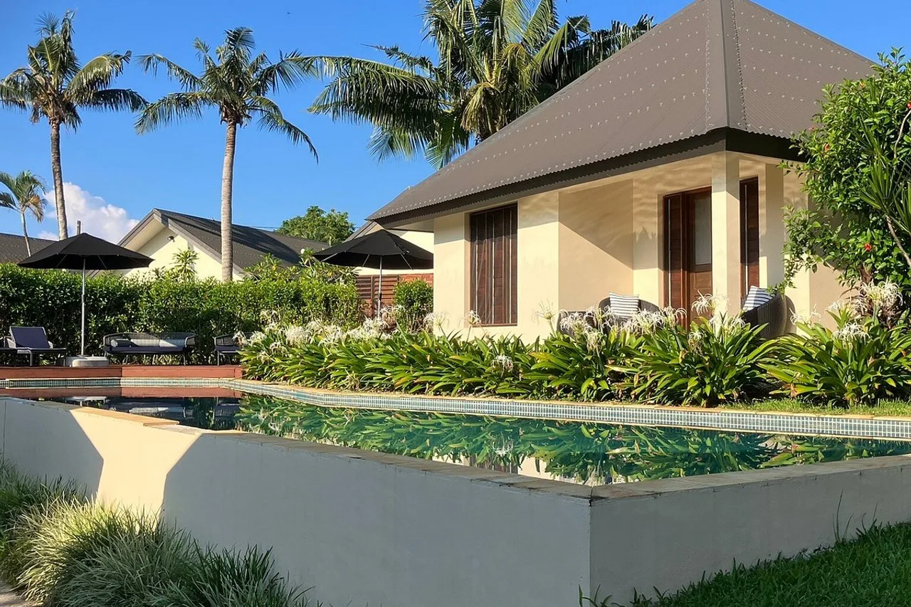 Mangoes Resort — ภาพห้องพักและบรรยากาศ