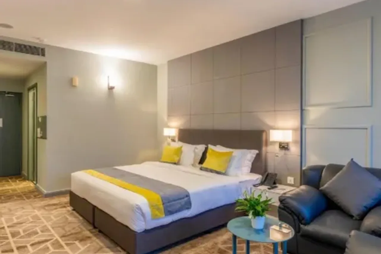 Manhattan Business Hotel — ภาพห้องพักและบรรยากาศ