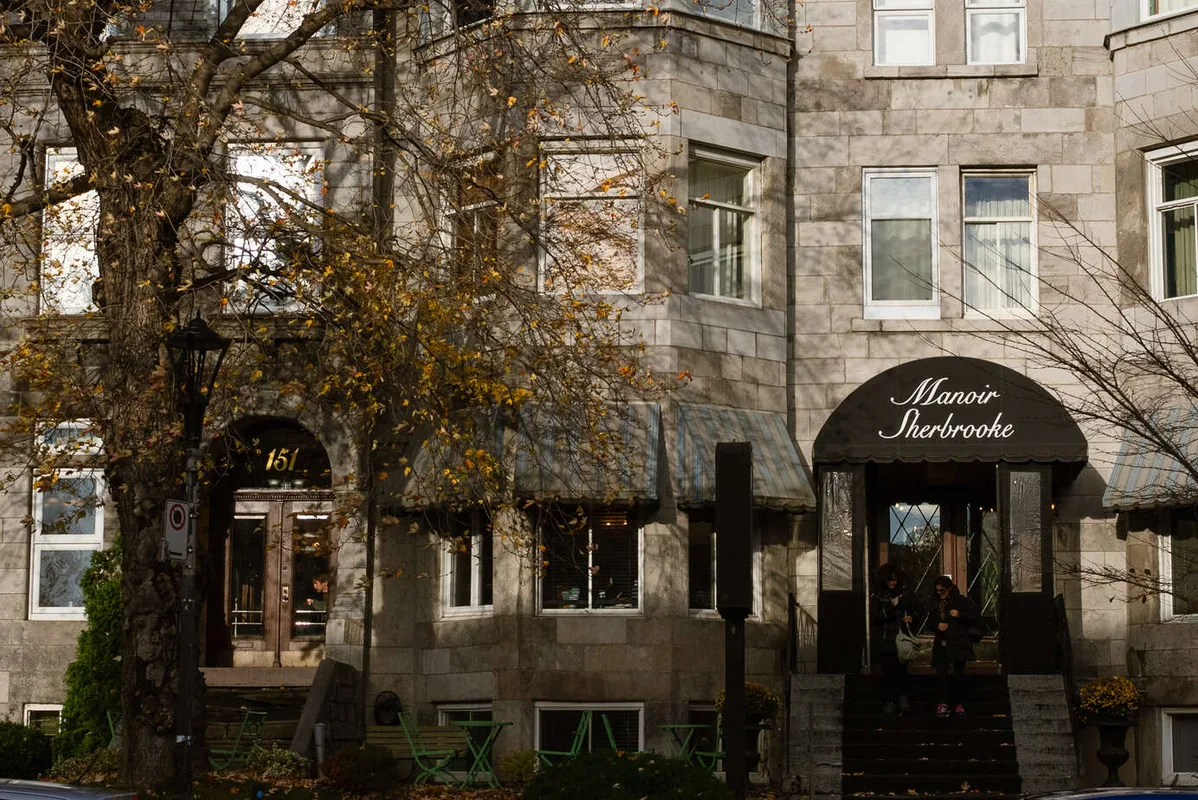 Manoir Sherbrooke — ภาพห้องพักและบรรยากาศ