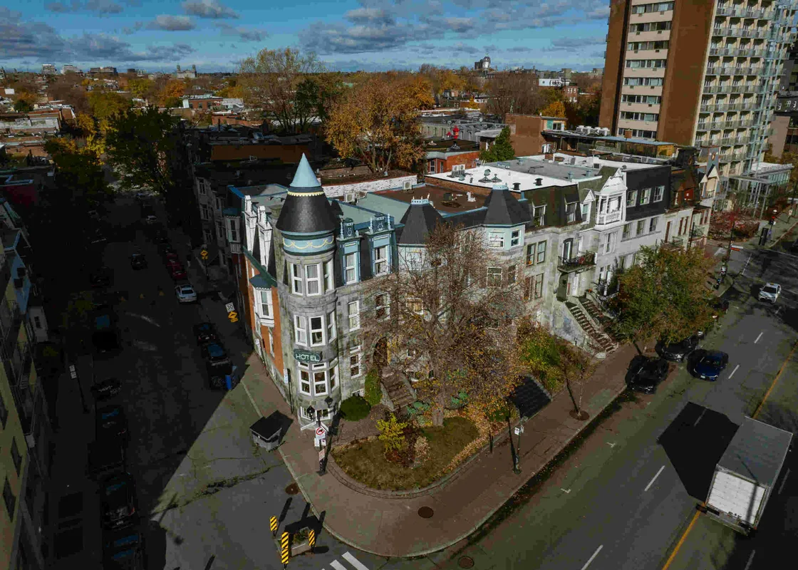 Manoir Sherbrooke — ภาพห้องพักและบรรยากาศ
