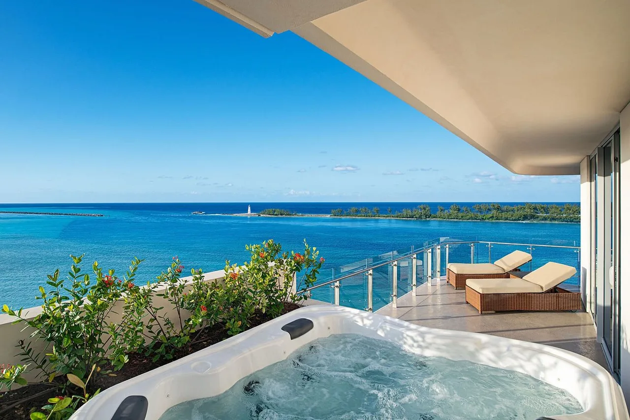 Margaritaville Beach Resort Nassau — ภาพห้องพักและบรรยากาศ