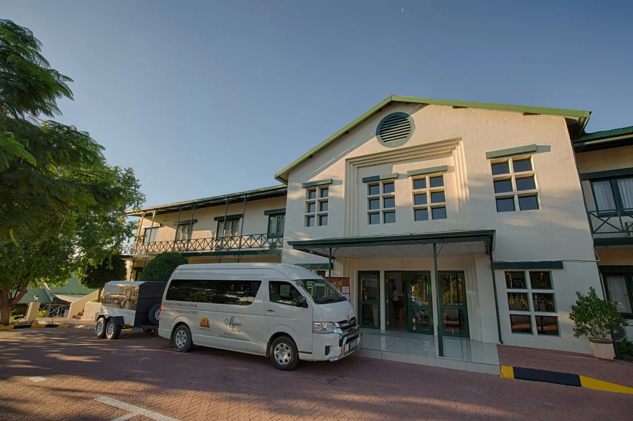 Maun Lodge — ภาพห้องพักและบรรยากาศ