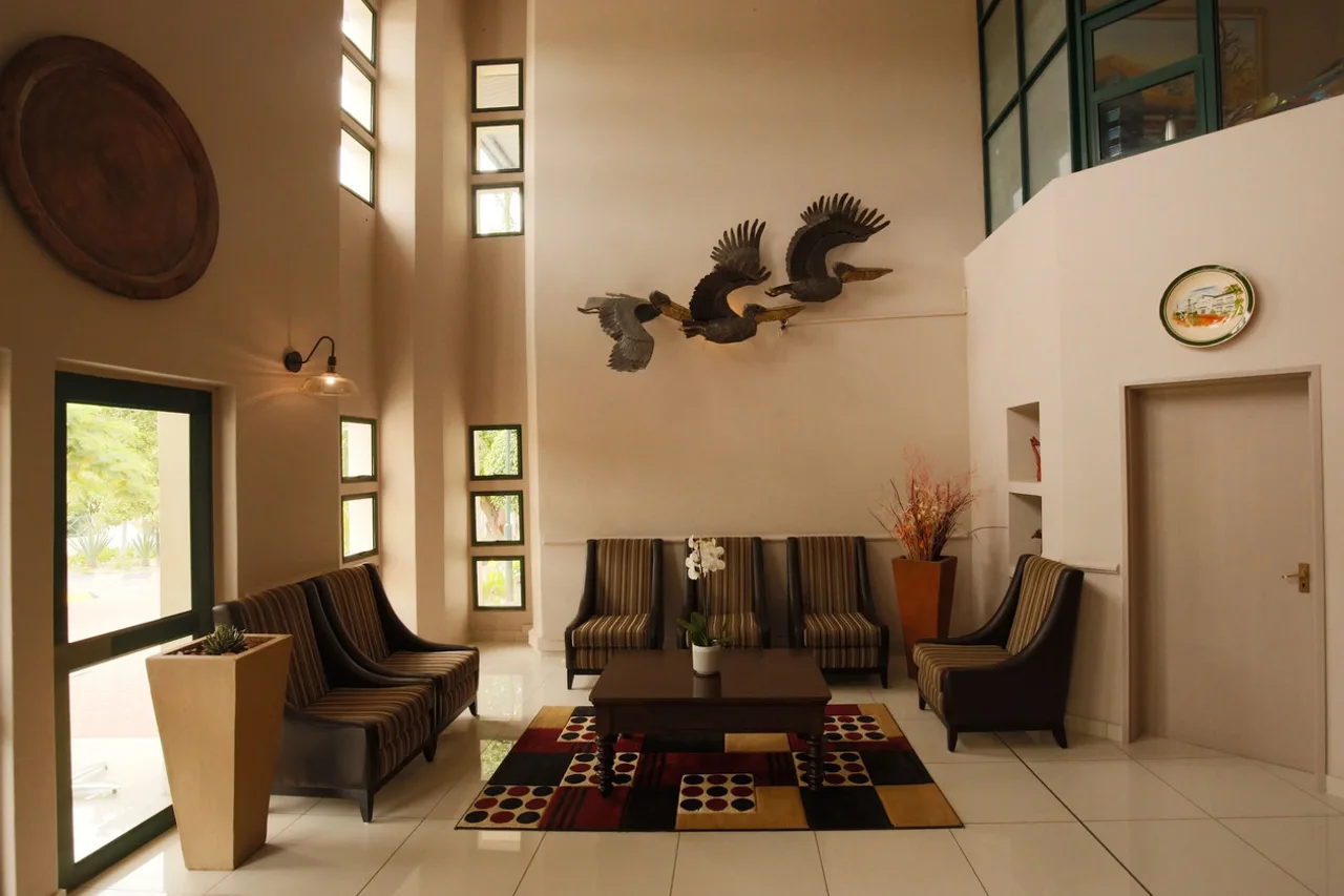Maun Lodge — ภาพห้องพักและบรรยากาศ