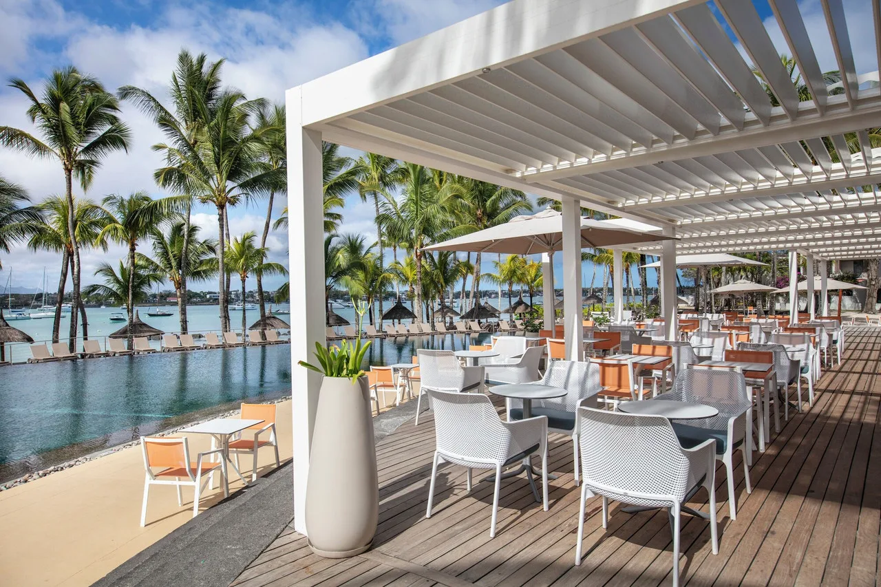 Mauricia Beachcomber Resort & Spa — ภาพห้องพักและบรรยากาศ