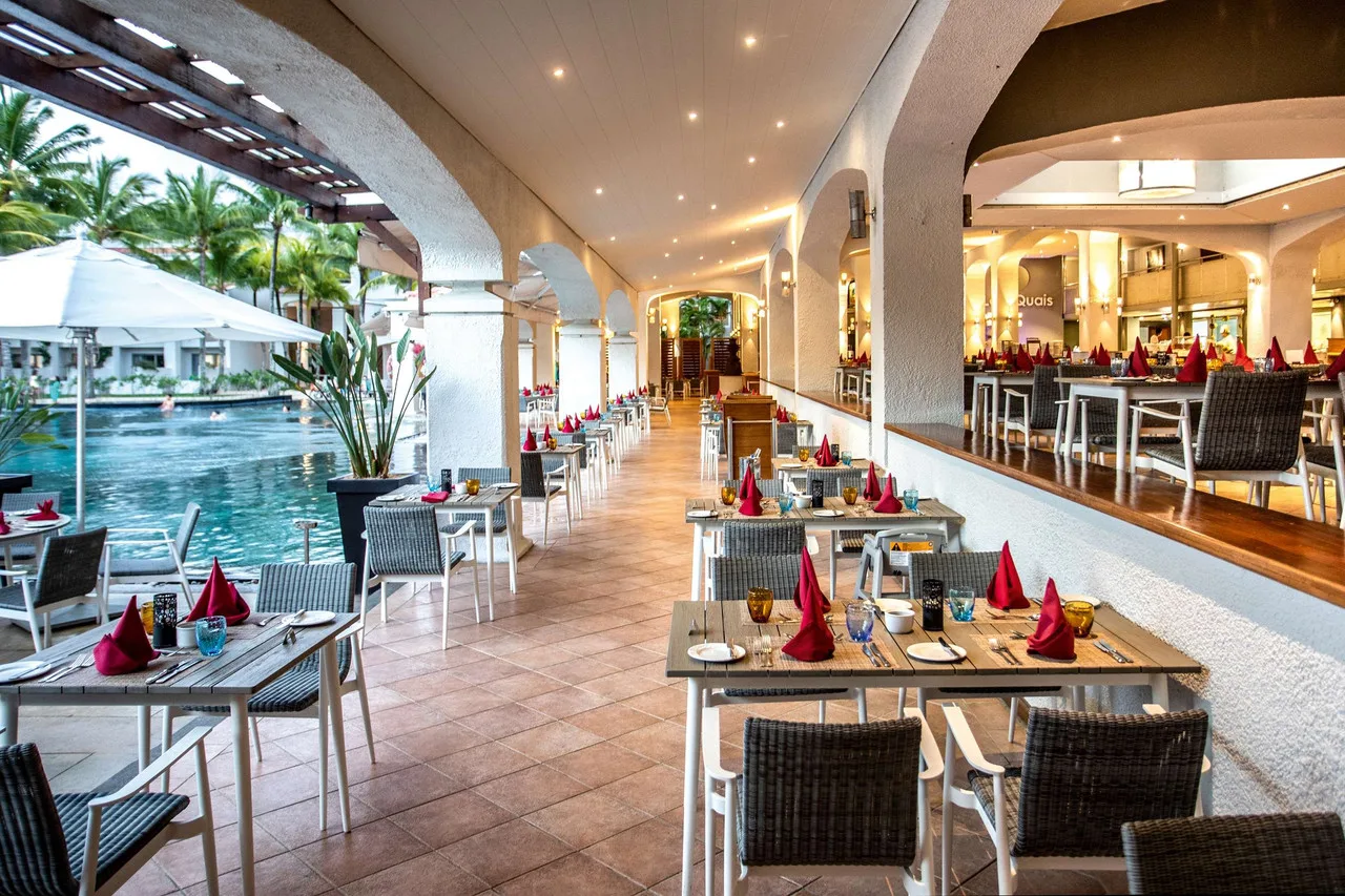 Mauricia Beachcomber Resort & Spa — ภาพห้องพักและบรรยากาศ