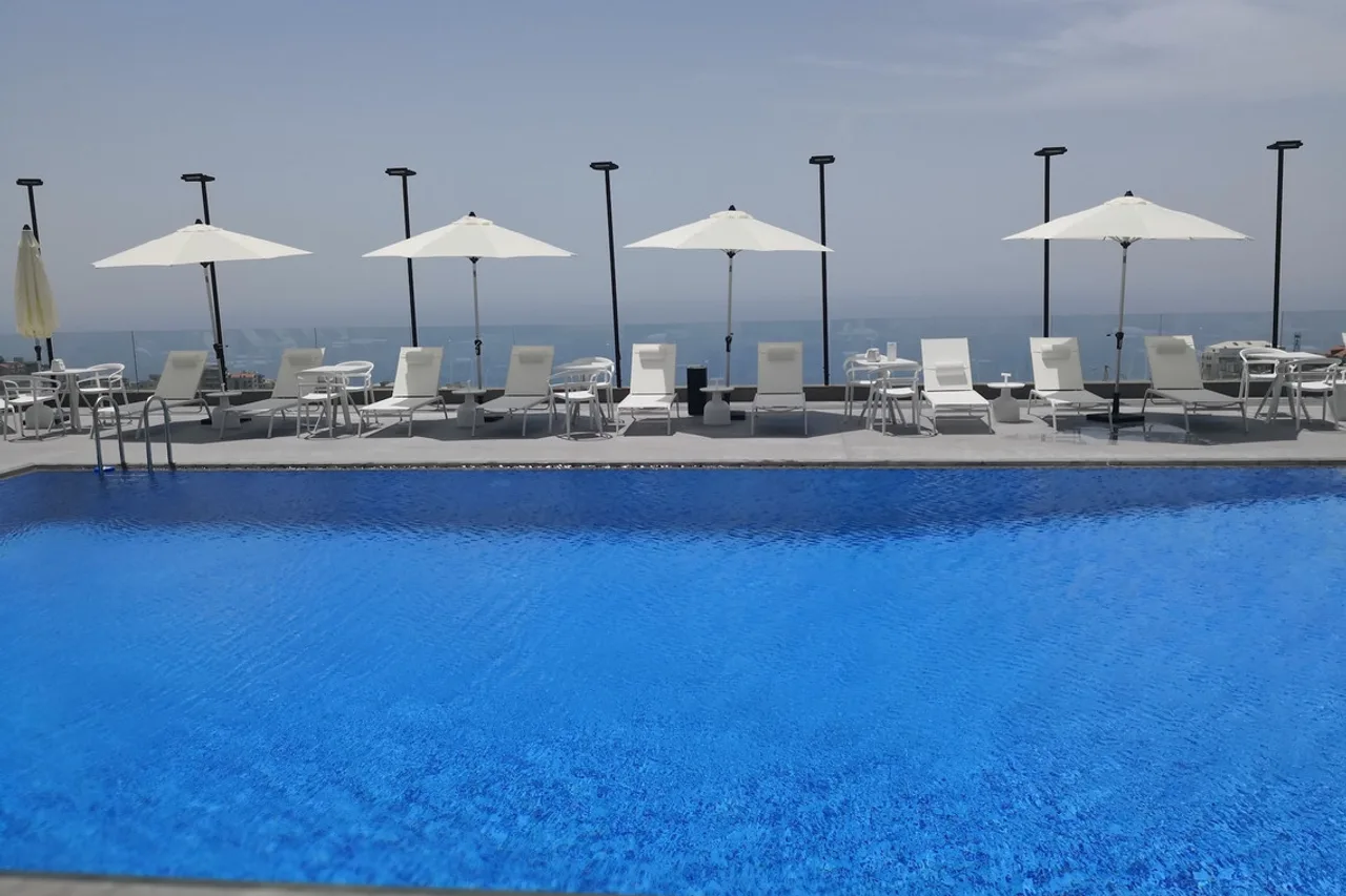 Maximus Hotel Byblos — ภาพห้องพักและบรรยากาศ