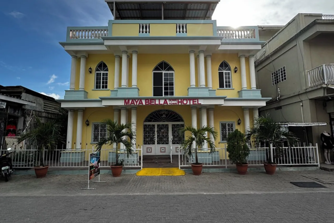 Maya Bella Downtown Hotel — ภาพห้องพักและบรรยากาศ