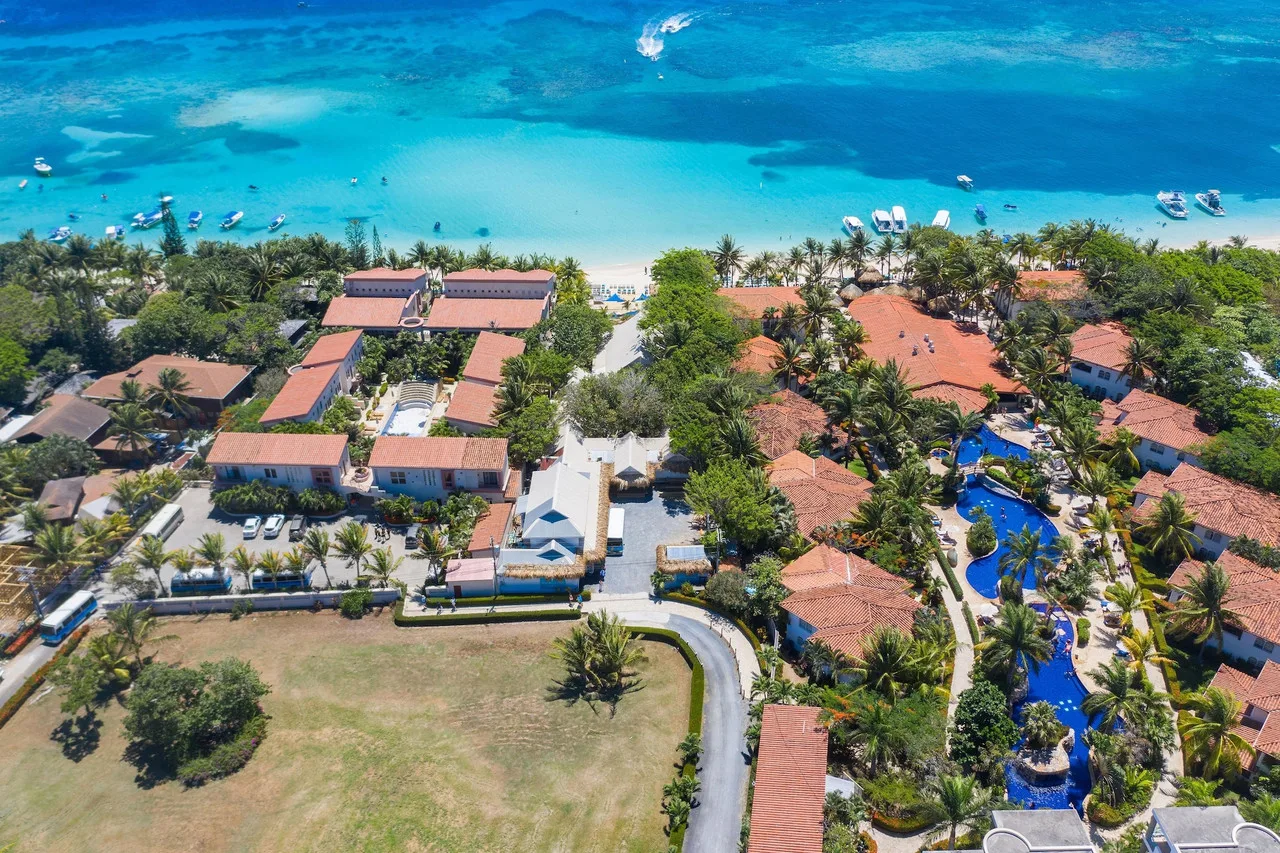 5 โรงแรมน่าพักใน Roatan ฮอนดูรัส — ที่พักเกาะดำน้ำริมแนวปะการังระดับโลก