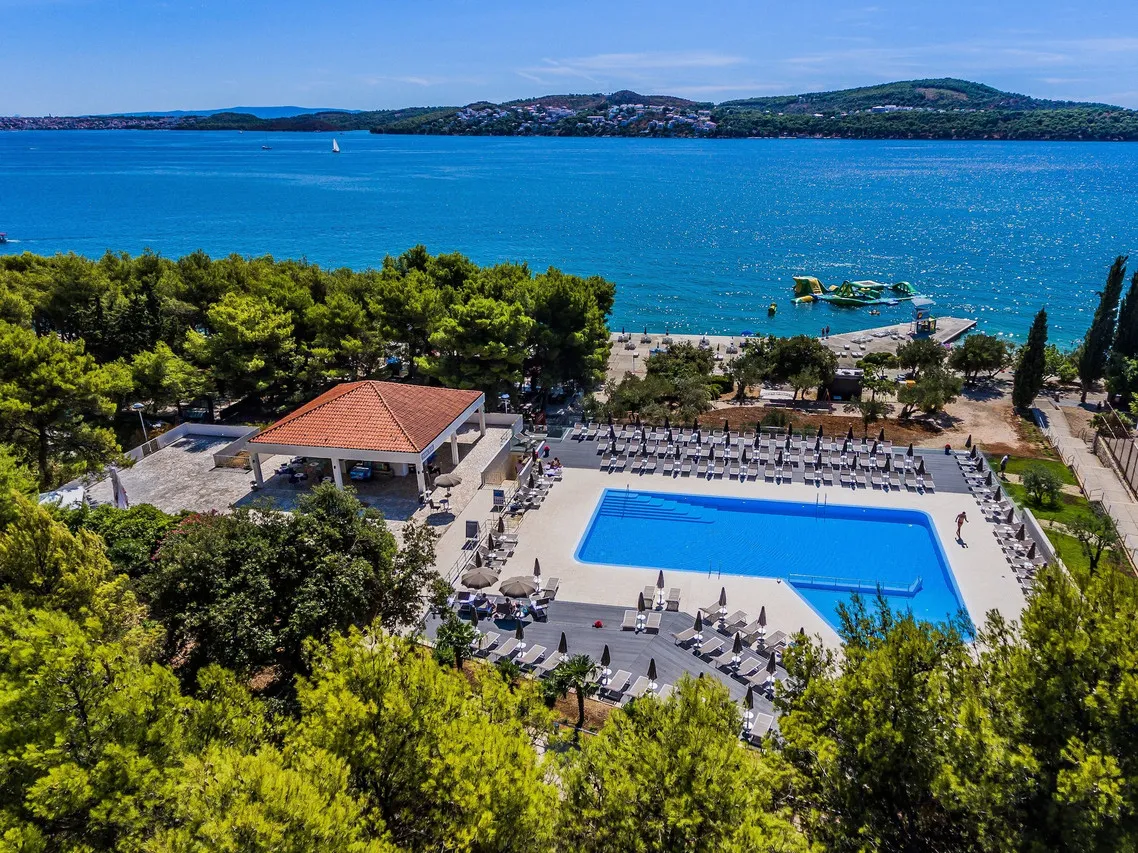 Medena Hotel — rooms and atmosphere