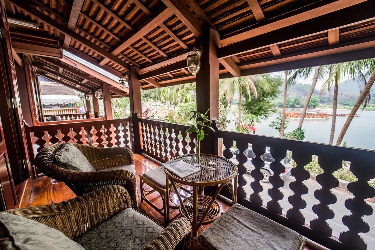 Mekong Riverview Hotel — rooms and atmosphere