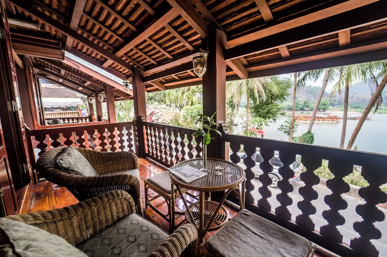 Mekong Riverview Hotel — rooms and atmosphere