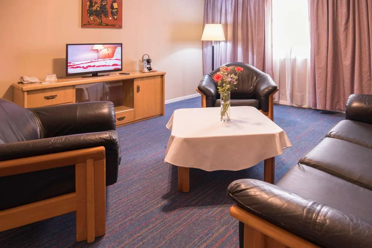 Mercure Alger Aeroport — ภาพห้องพักและบรรยากาศ