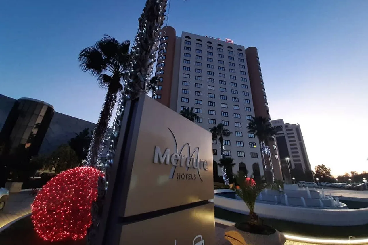 Mercure Alger Aeroport — ภาพห้องพักและบรรยากาศ