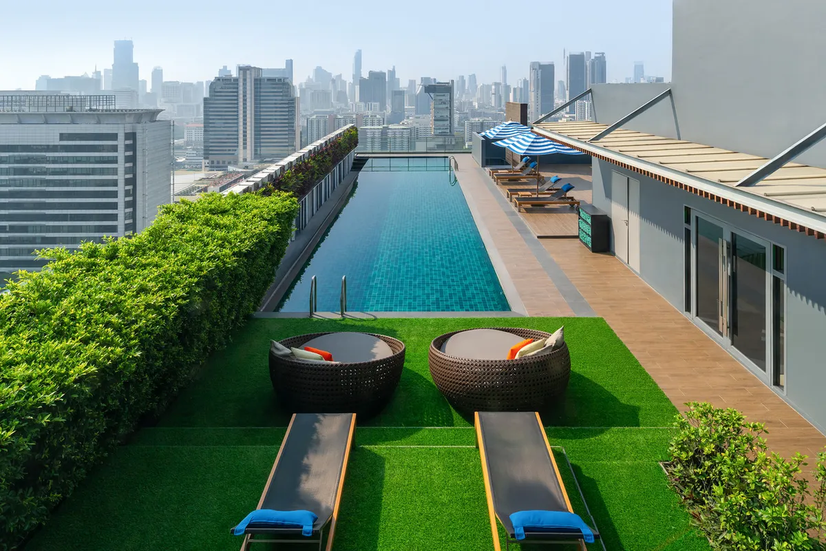 Mercure Bangkok Siam — rooms and atmosphere
