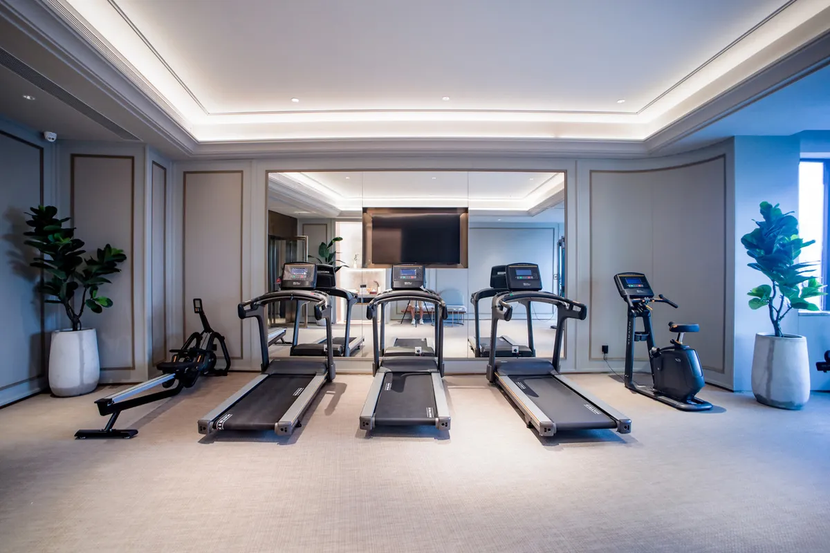 Mercure Guangzhou Beijing Road Pedestrian Street — rooms and atmosphere