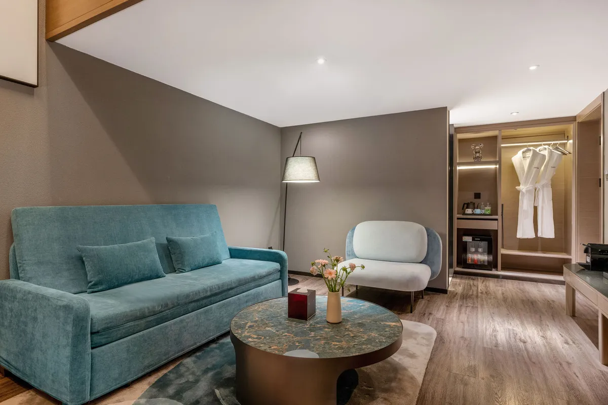 Mercure Harbin Central Street Sophia Church — rooms and atmosphere