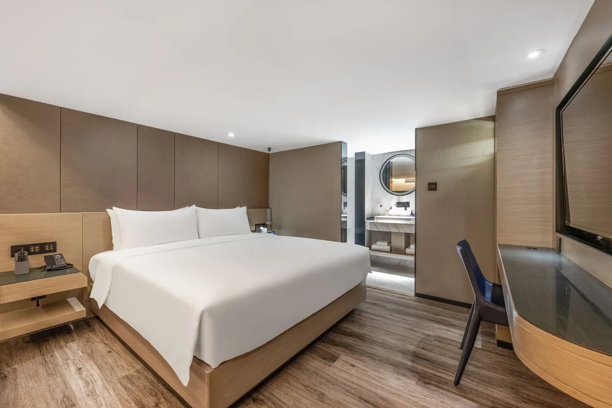 Mercure Harbin Central Street Sophia Church — rooms and atmosphere
