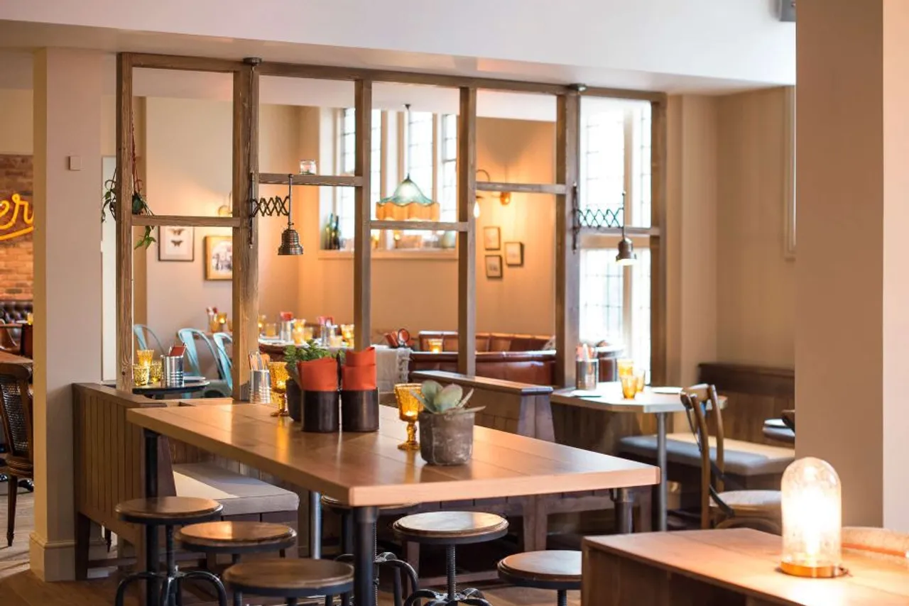 Mercure Oxford Eastgate Hotel — ภาพห้องพักและบรรยากาศ