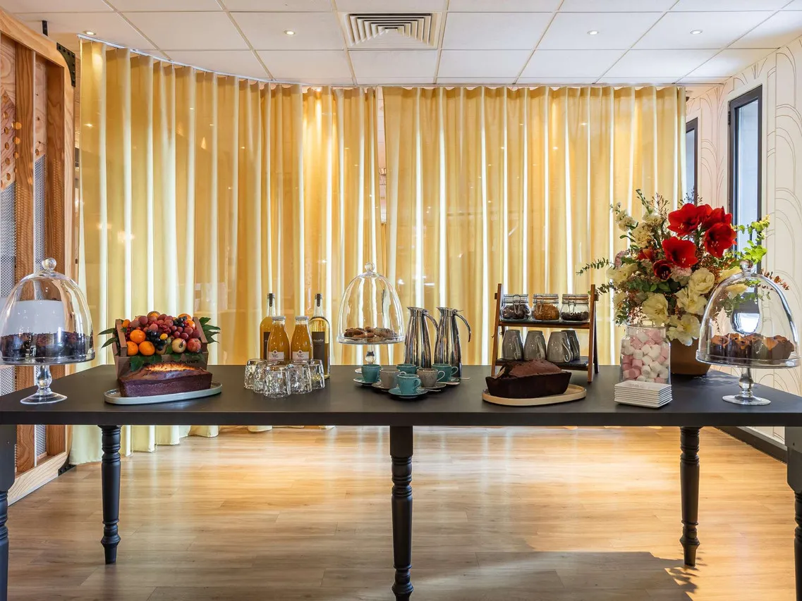 Mercure Paris Gare de Lyon TGV — rooms and atmosphere