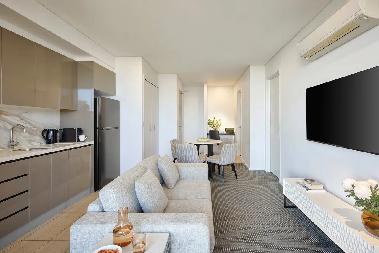 Meriton Suites Campbell Street, Sydney — ภาพห้องพักและบรรยากาศ