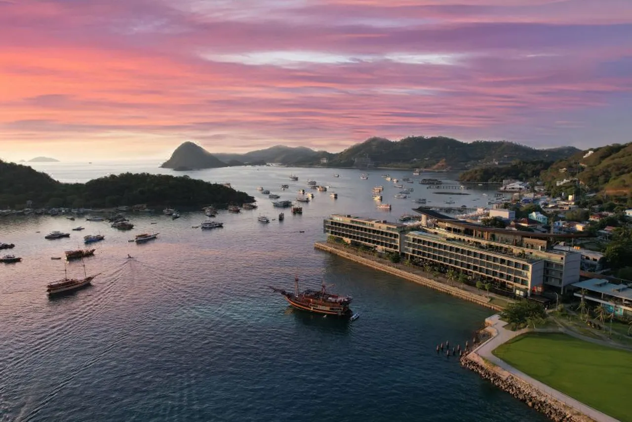 Meruorah Komodo Labuan Bajo — ภาพห้องพักและบรรยากาศ