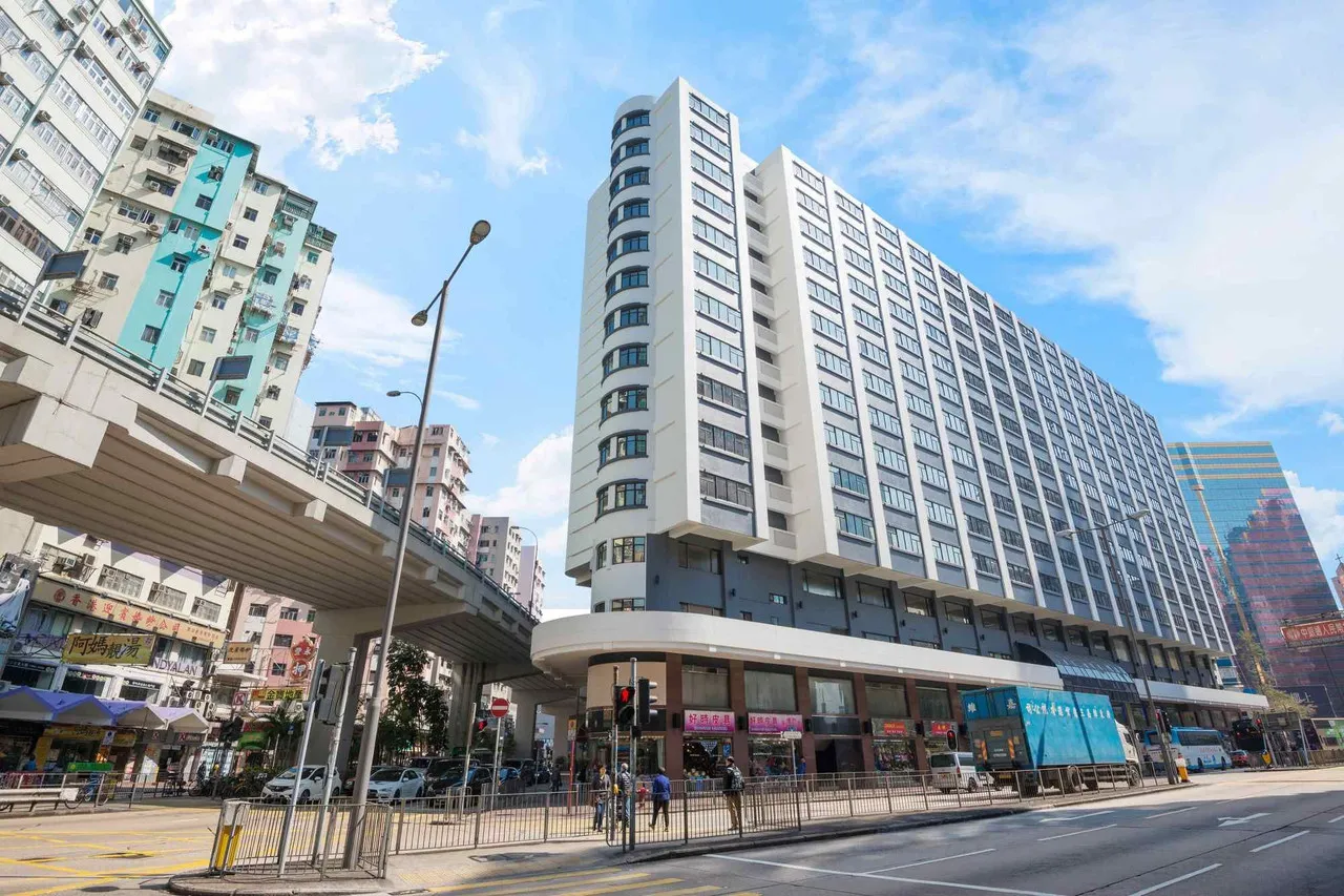 Metropark Hotel Mongkok — rooms and atmosphere