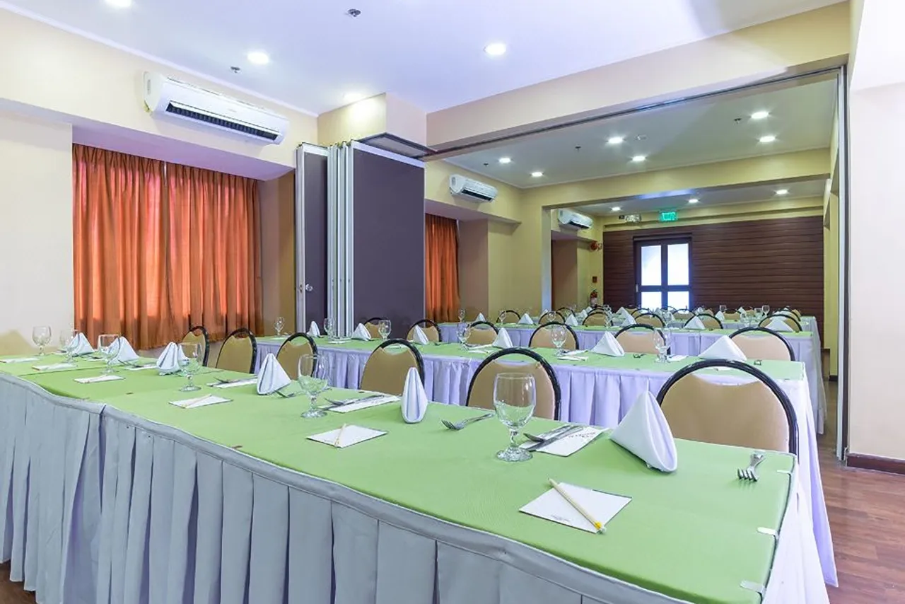 Microtel by Wyndham Baguio — ภาพห้องพักและบรรยากาศ