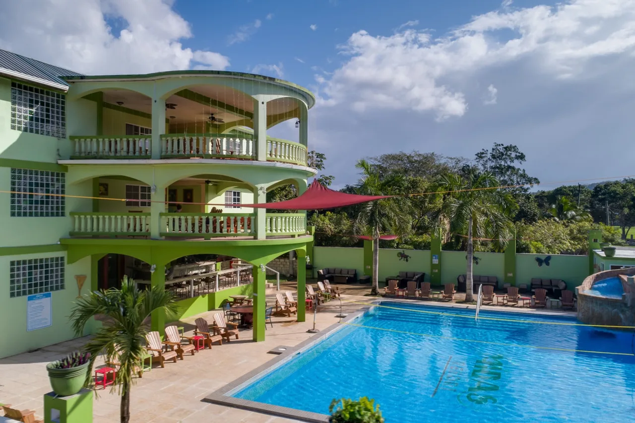 Midas Belize — ภาพห้องพักและบรรยากาศ