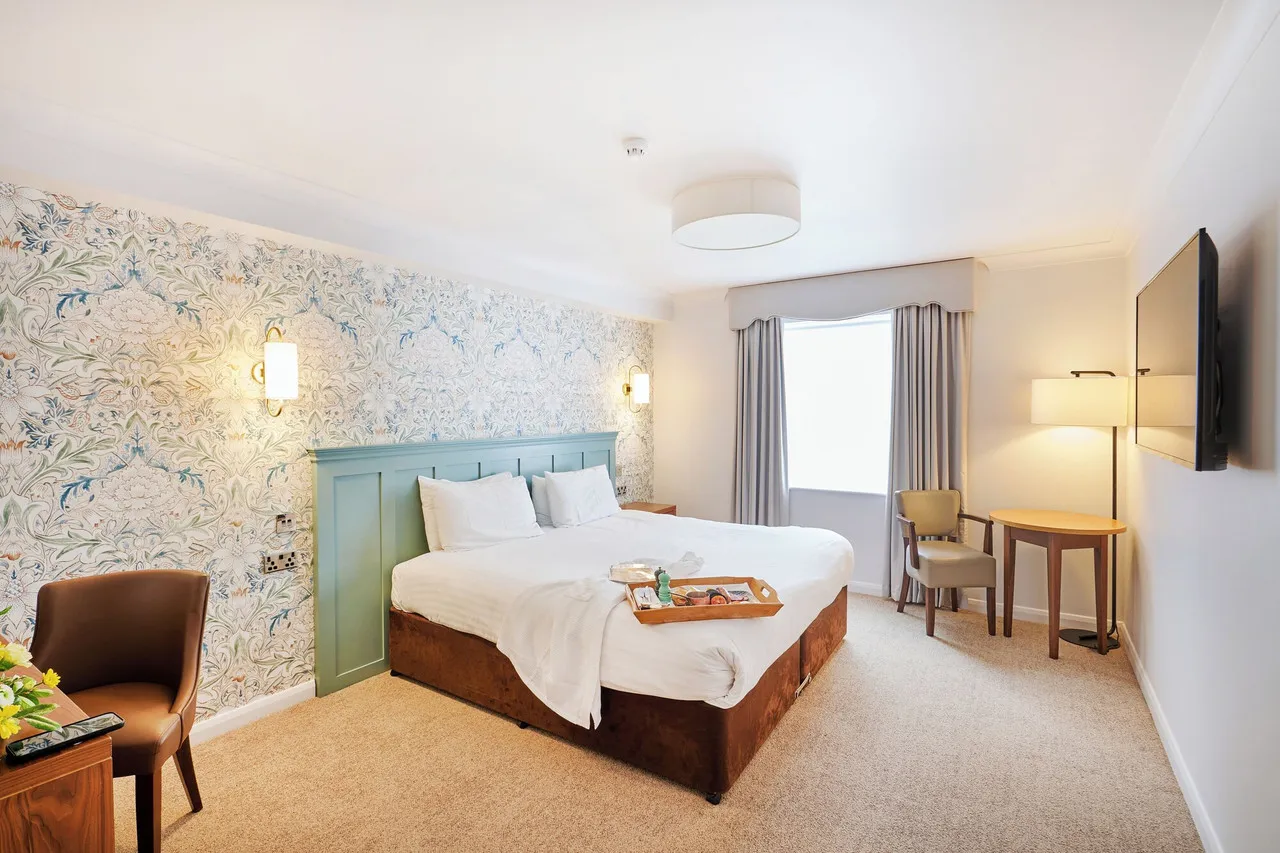 Milford Hall Hotel & Spa — rooms and atmosphere