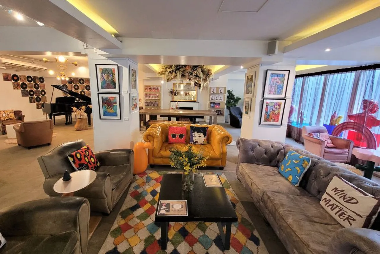 Mini Hotel Central — ภาพห้องพักและบรรยากาศ