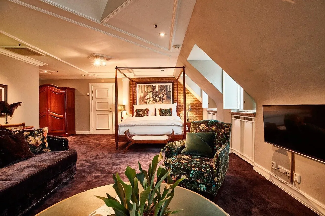 MJ's — ภาพห้องพักและบรรยากาศ