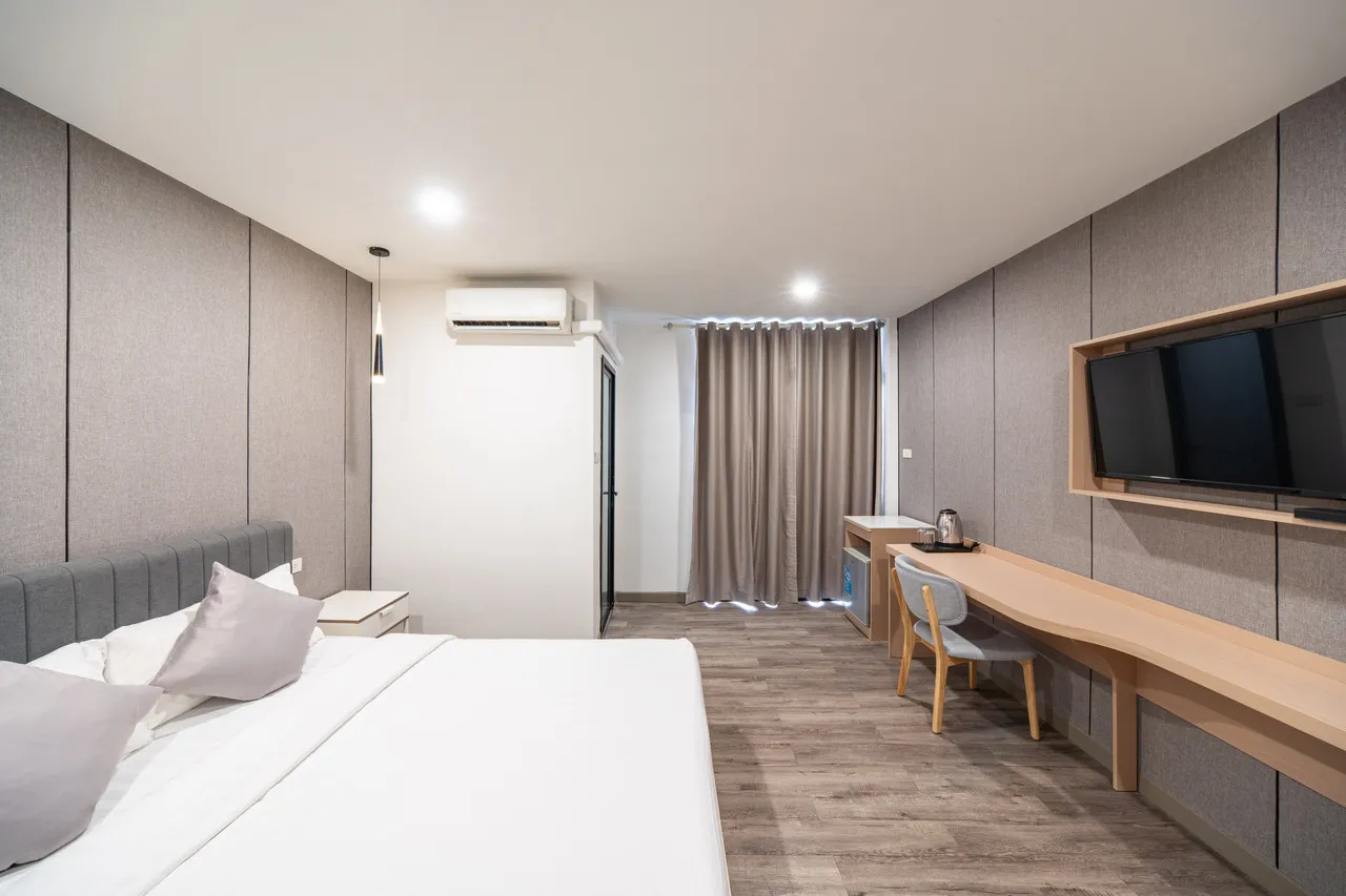 Moca Hotel Don Mueang — rooms and atmosphere