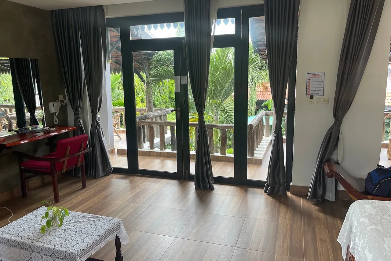 Moloppor Villa — ภาพห้องพักและบรรยากาศ