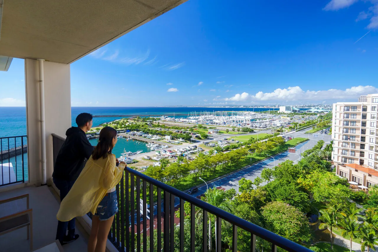 Moon Ocean Ginowan Hotel & Residence — rooms and atmosphere
