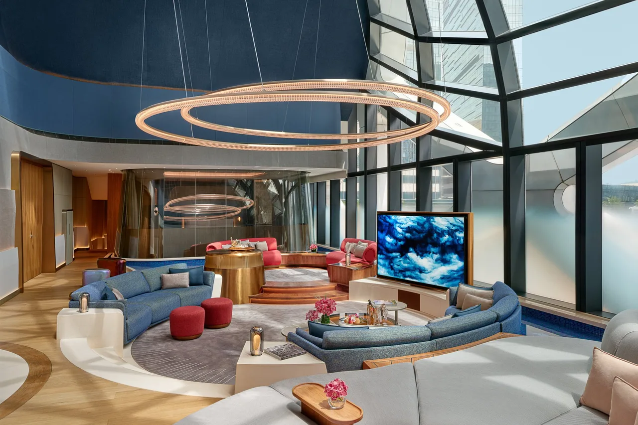 Morpheus at City of Dreams — rooms and atmosphere