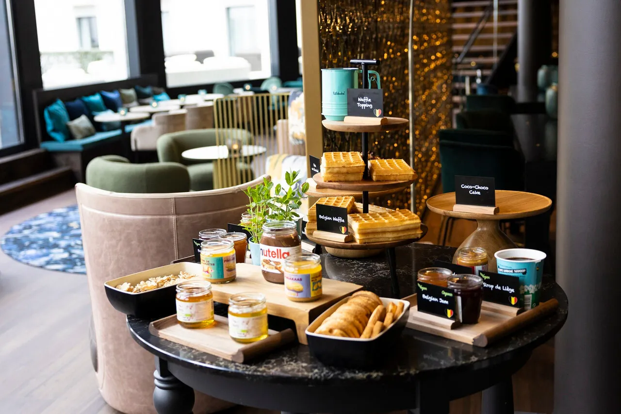 Motel One Brussels — rooms and atmosphere