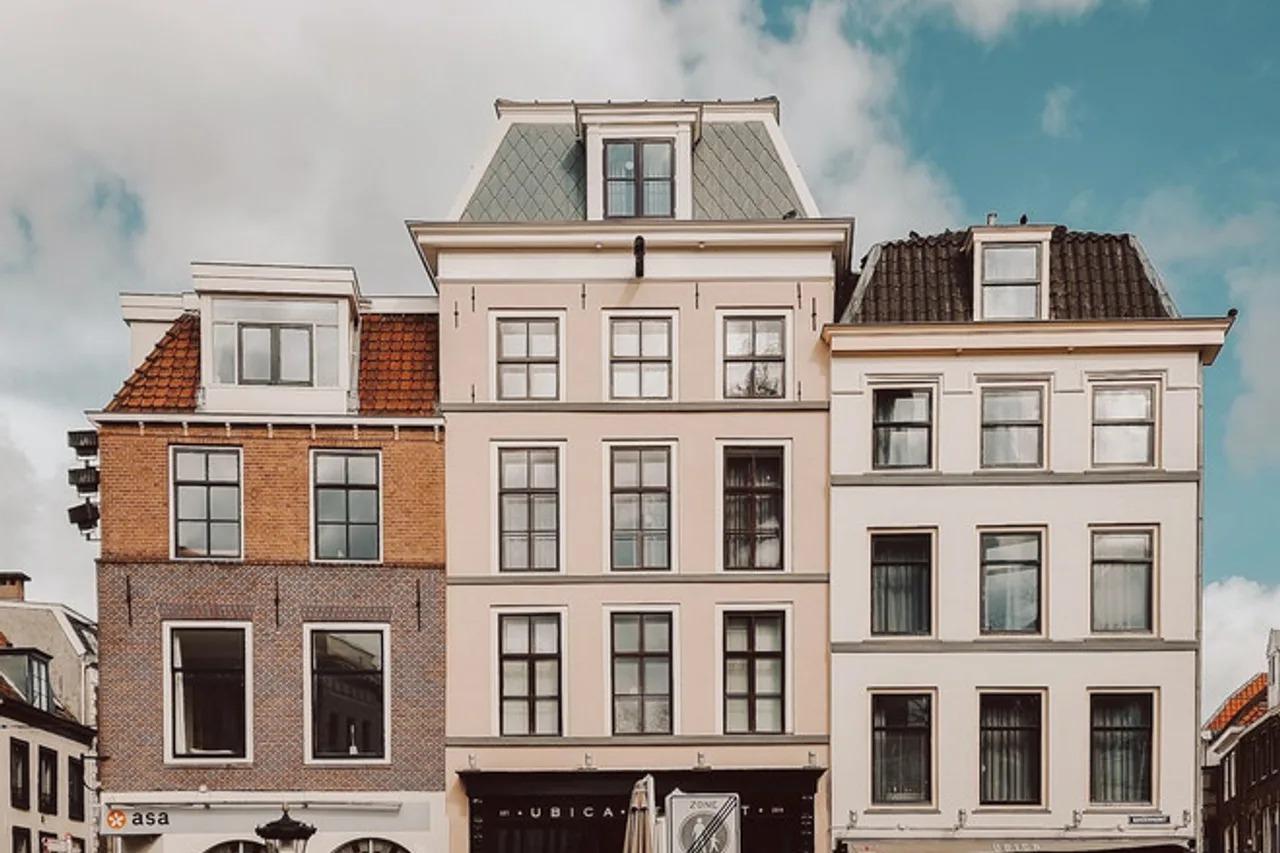 6 โรงแรมน่าพักใน Utrecht เนเธอร์แลนด์ — รีวิวจัดอันดับ ที่พักเมืองคลองสองชั้น