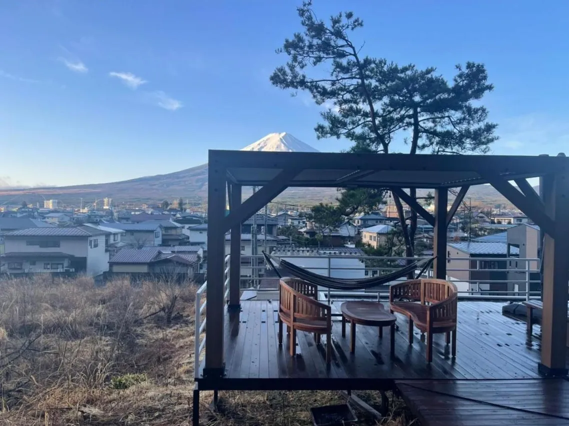 Mount Fuji Panorama Glamping — rooms and atmosphere
