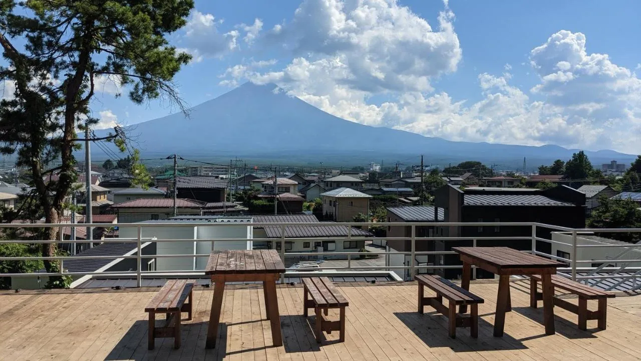 Mount Fuji Panorama Glamping — rooms and atmosphere