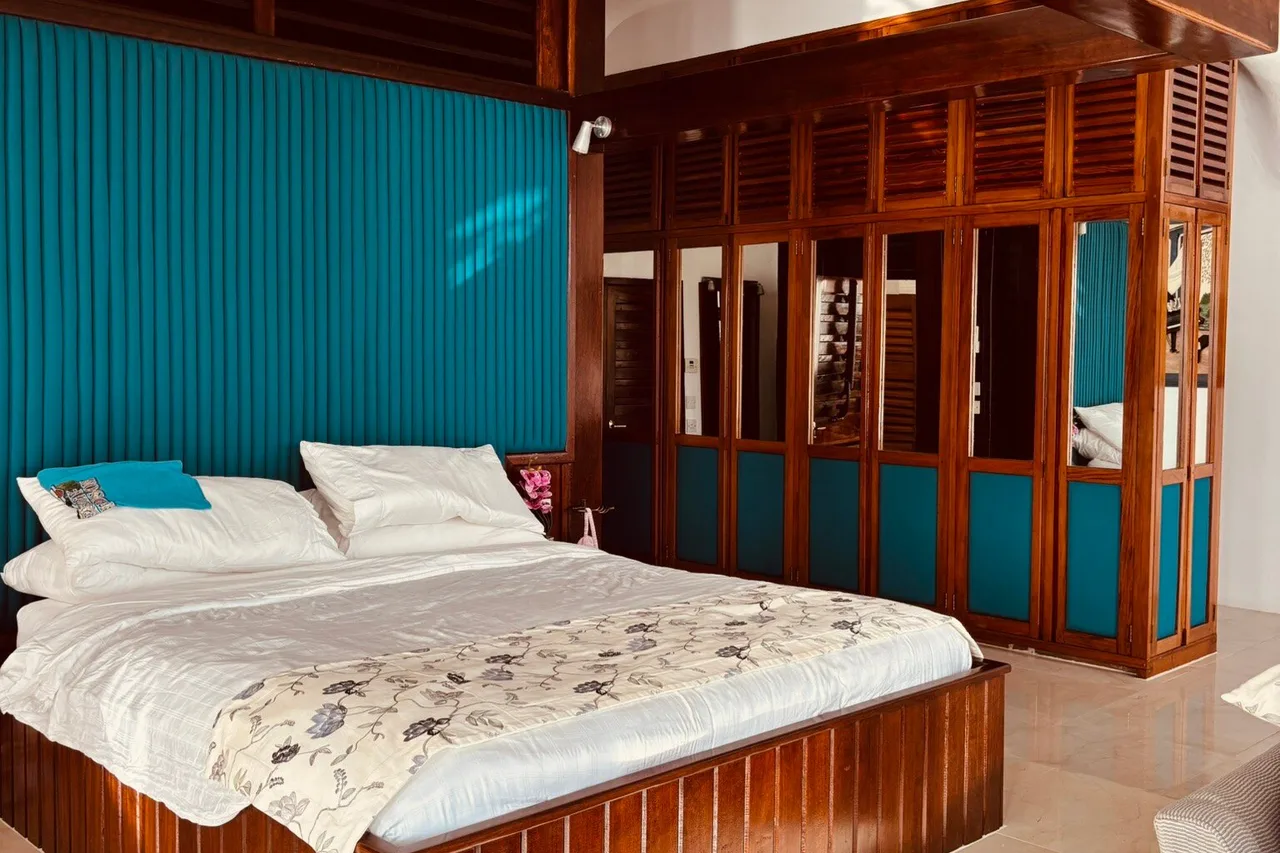 Mount Hartman Bay Estate — rooms and atmosphere